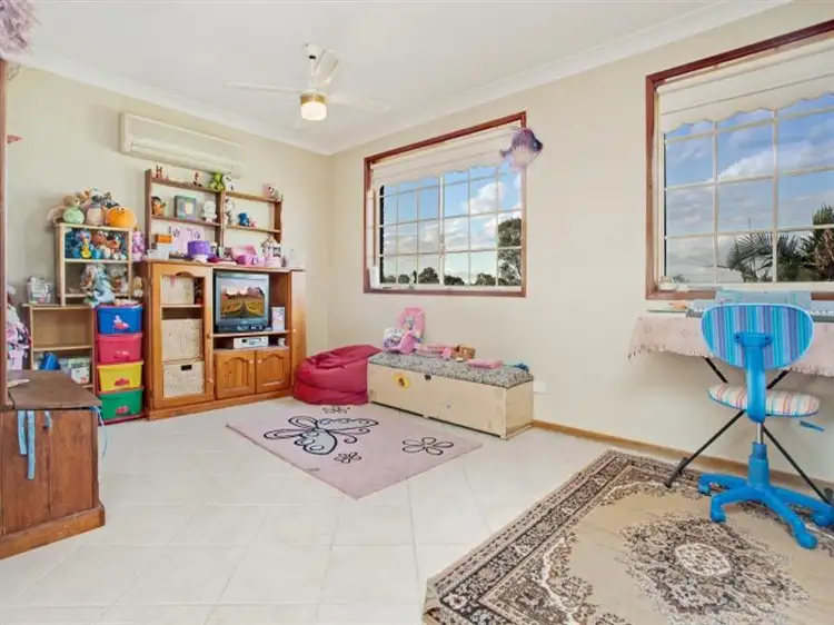Fifth view of Homely house listing, 4 Bronwyn Close, Thornton NSW 2322