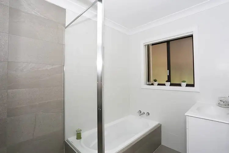Fifth view of Homely house listing, 4 Zeil Street, Riverhills QLD 4074