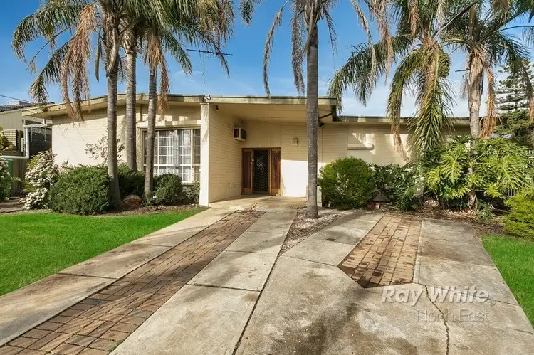 18 Daphne Road, Salisbury East SA 5109