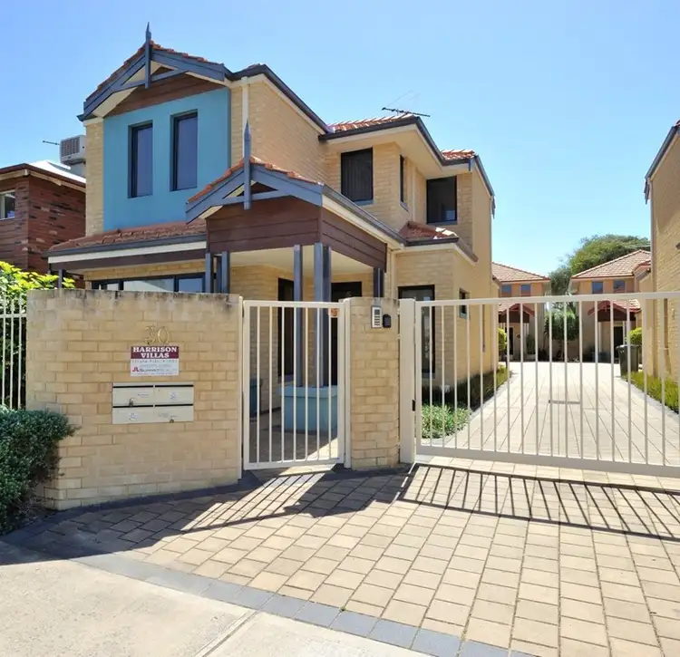 1/30 Harrison Street, Rockingham WA 6168