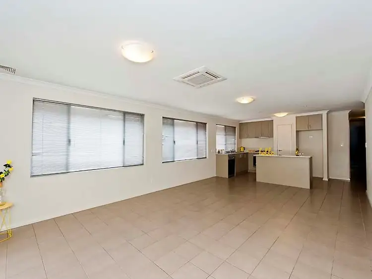 Sixth view of Homely house listing, 15 Grafton Rise, Baldivis WA 6171