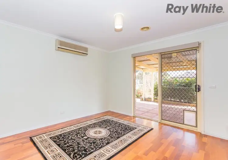 Fifth view of Homely house listing, 11 Mordaunt Drive, Hillside VIC 3037