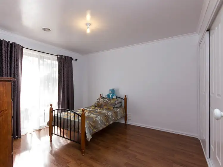 Seventh view of Homely house listing, 19 Strabane Way, Hampton Park VIC 3976