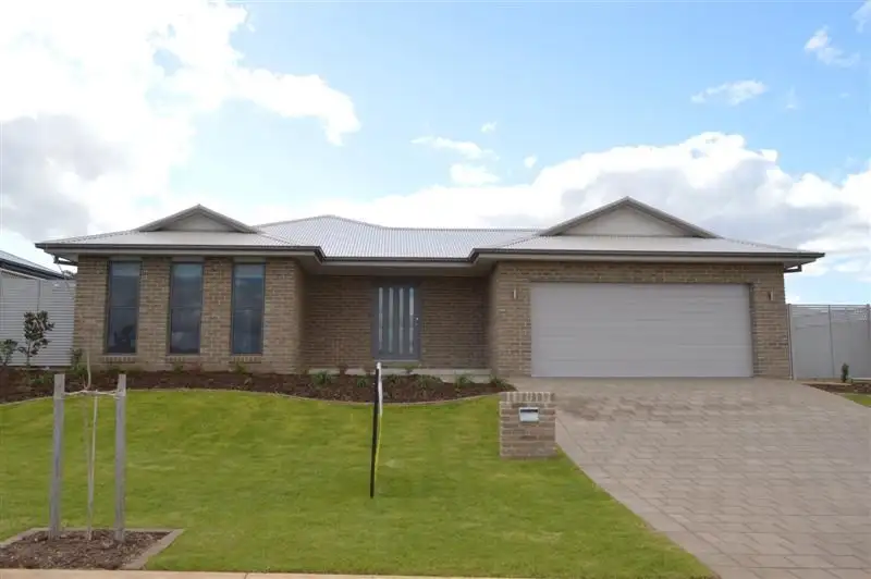 Main view of Homely house listing, 16 Lilydale Terrace, Dubbo NSW 2830