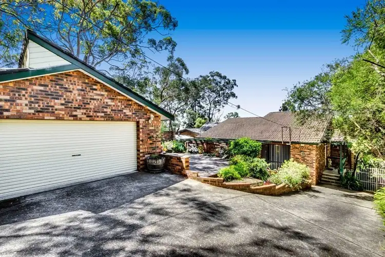 327 Lieutenant Bowen Drive, Bowen Mountain NSW 2753