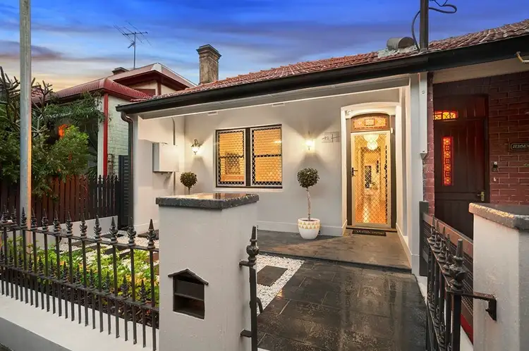 21 Black Street, Marrickville NSW 2204
