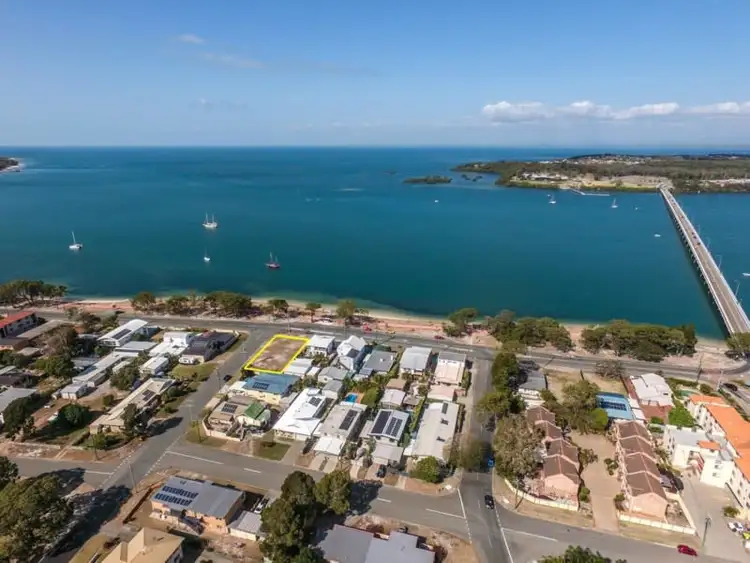 221 Welsby Parade, Bongaree QLD 4507