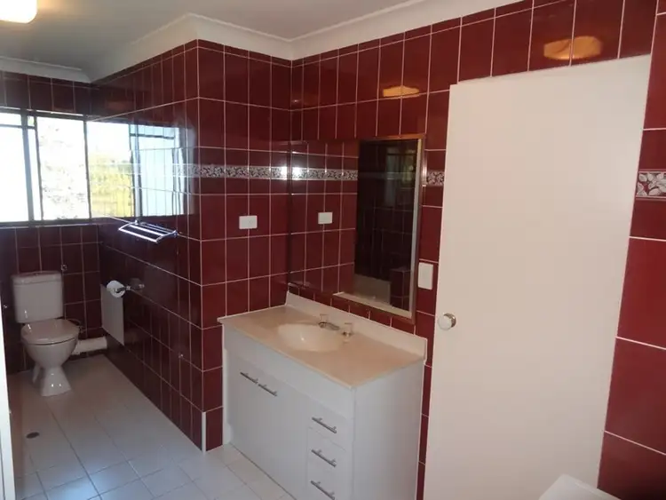 Sixth view of Homely unit listing, 8/15 Earle Lane, Toowong QLD 4066