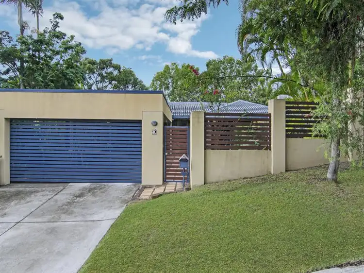 4 Radiata Court, Elanora QLD 4221