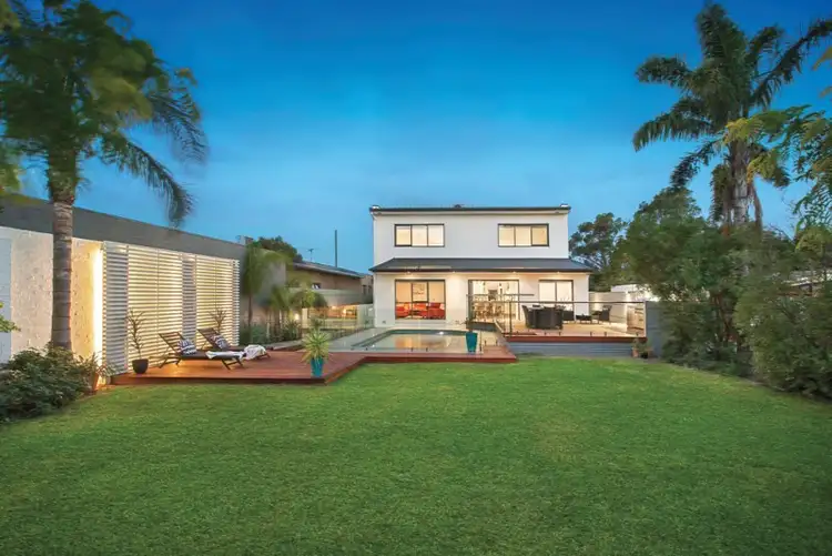 Fifth view of Homely house listing, 15 Hepburn Avenue, Beaumaris VIC 3193