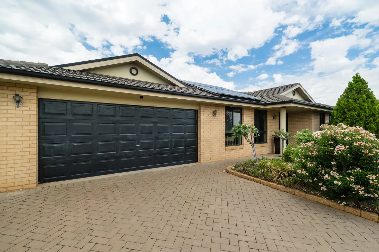 Main view of Homely house listing, 3 Cronin Place, Dubbo NSW 2830