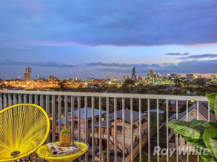 16/3 Cox Road, Windsor QLD 4030