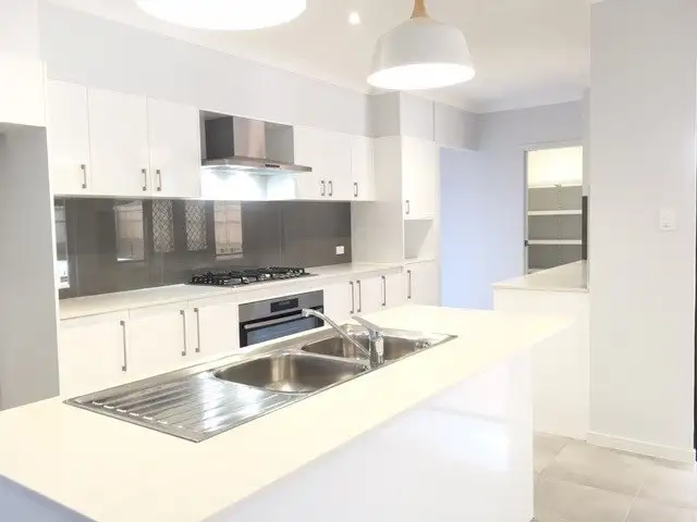4 Ethan Court, Edmonton QLD 4869
