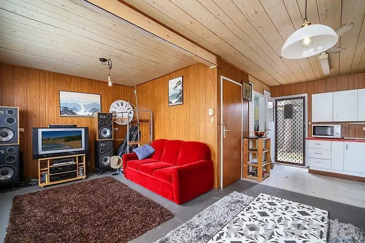 Fifth view of Homely house listing, 33 Dianne Avenue, Lake Munmorah NSW 2259
