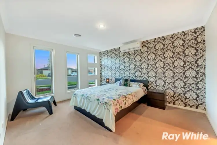 Sixth view of Homely house listing, 7 CHAMPION Court, Truganina VIC 3029