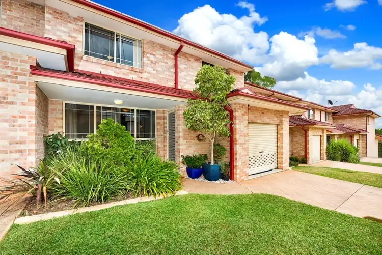 4/172 Cumberland Road, Ingleburn NSW 2565