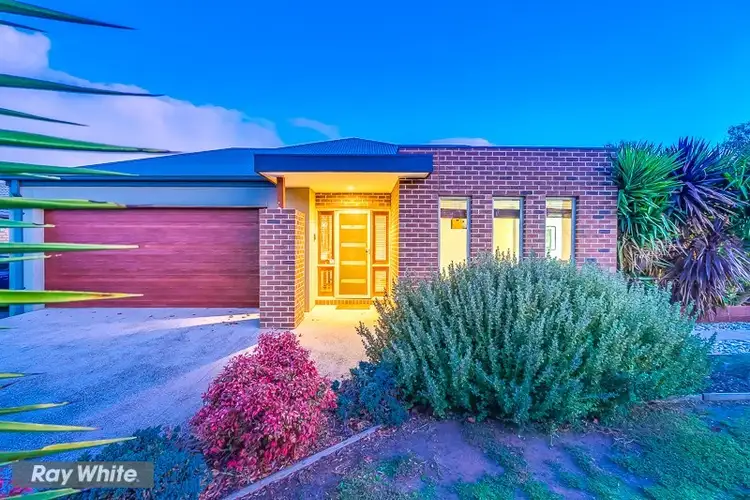 10 Moonlight Place, Tarneit VIC 3029