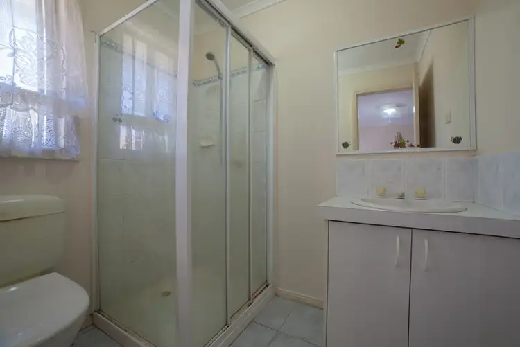 Fifth view of Homely house listing, 21 Sapphire Drive, Hampton Park VIC 3976