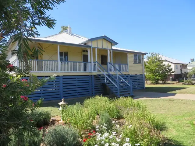 39 Chrystal Street, Roma QLD 4455