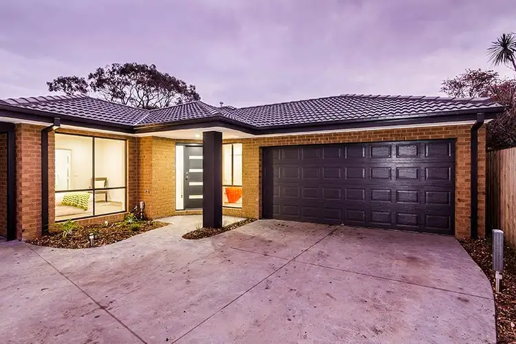 2/77 Thames Promenade, Chelsea VIC 3196