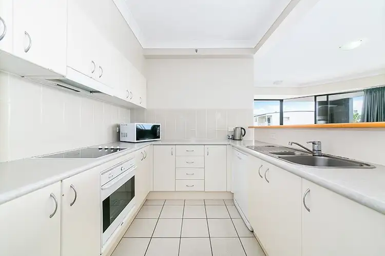 Fifth view of Homely apartment listing, 5011/55 Baildon Street, Kangaroo Point QLD 4169