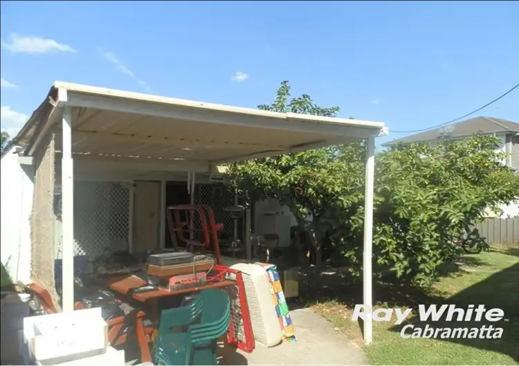 Sixth view of Homely house listing, 8 Donegal Avenue, Smithfield NSW 2164