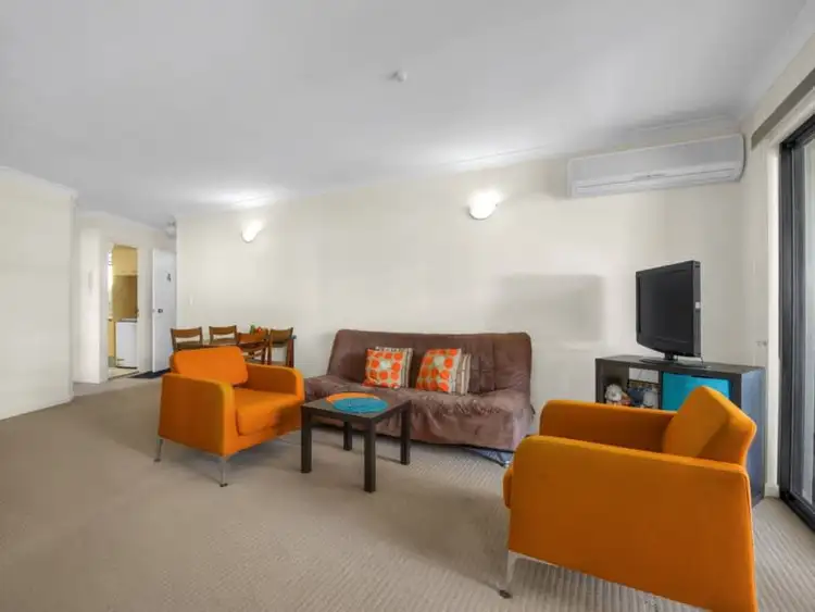 Fourth view of Homely apartment listing, 4/474 Upper Edward Street, Spring Hill QLD 4000