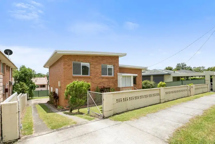 17 Nakina Street, Southport QLD 4215