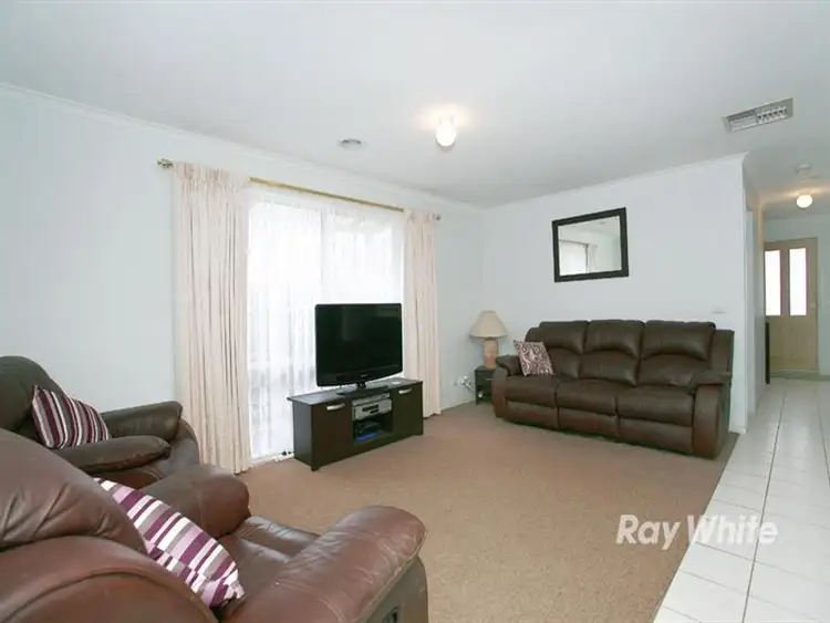 Second view of Homely house listing, 5 Athena Court, Cranbourne VIC 3977