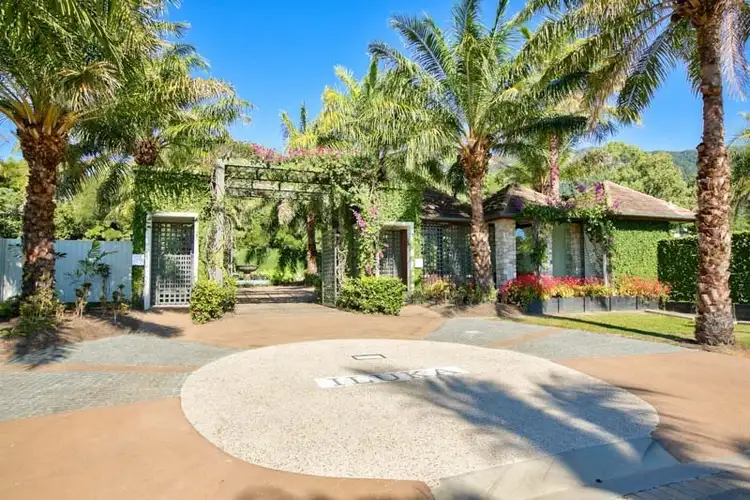 2-12 The Village Way, Palm Cove QLD 4879