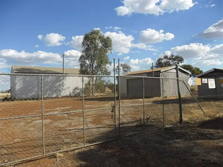 7 Water Street, Three Springs WA 6519