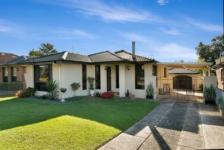 Main view of Homely house listing, 18 Kingston Street, Oak Flats NSW 2529