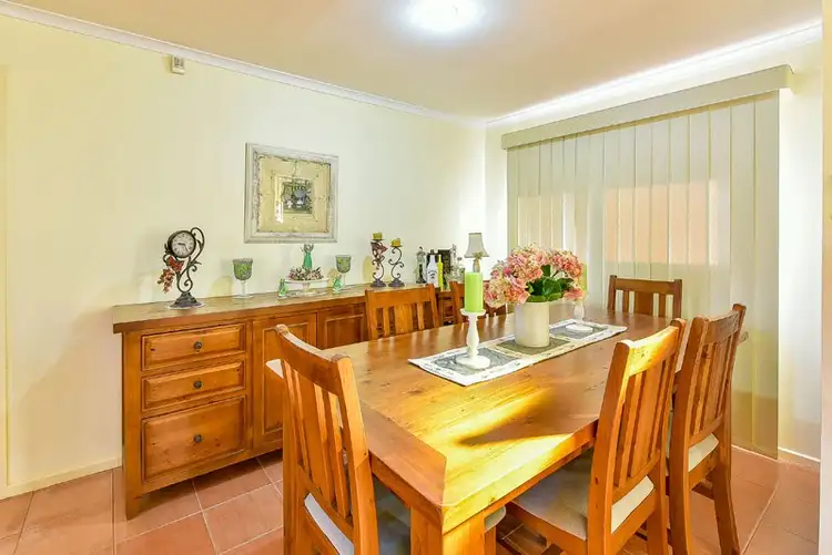 Fourth view of Homely house listing, 3 Popondetta Place, Glenfield NSW 2167