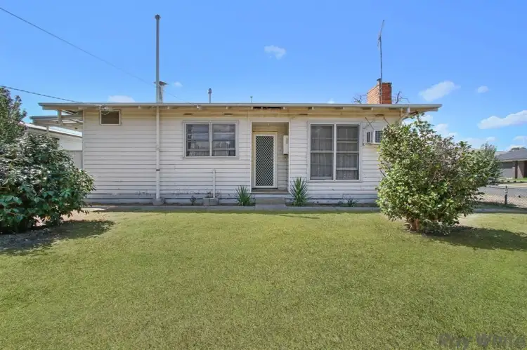 Fifth view of Homely house listing, 21 Royal Avenue, Benalla VIC 3672