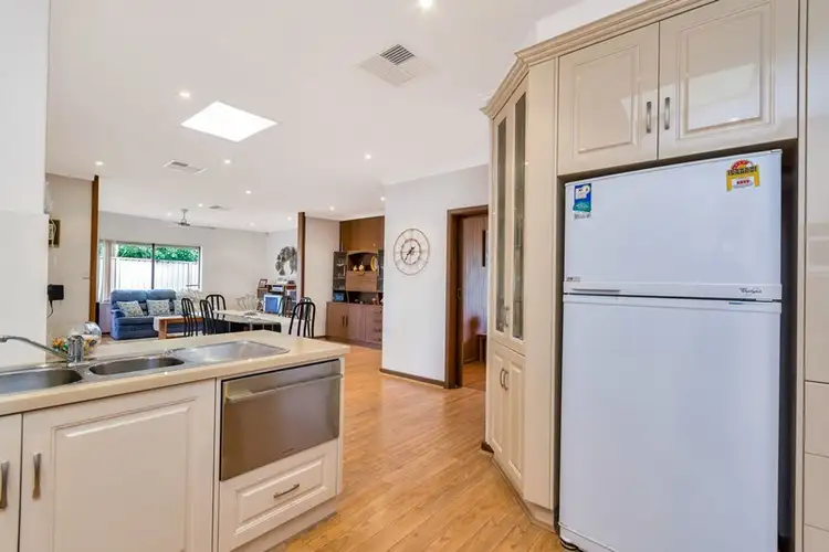 Seventh view of Homely house listing, 5 Lomond Court, West Lakes SA 5021