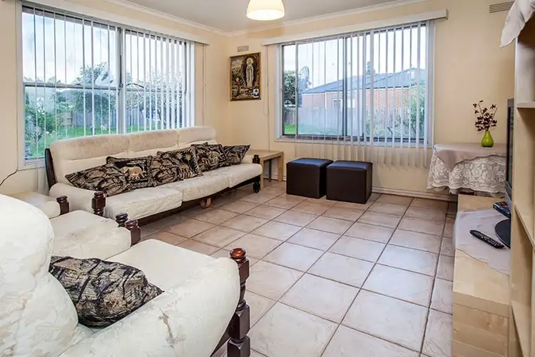 Seventh view of Homely house listing, 9 Hatfield Court, Keysborough VIC 3173