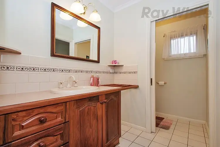 Sixth view of Homely house listing, 2, 19-21 BONNIE VIEW Road, Croydon North VIC 3136