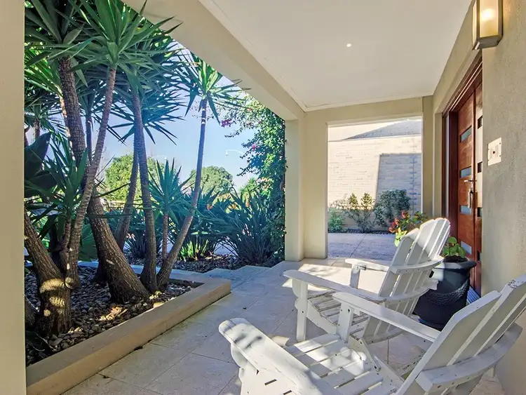 Fourth view of Homely house listing, 260 Sanctuary Lakes North Boulevard, Sanctuary Lakes VIC 3030