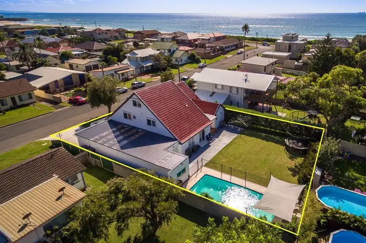 7 Dorrigo Avenue