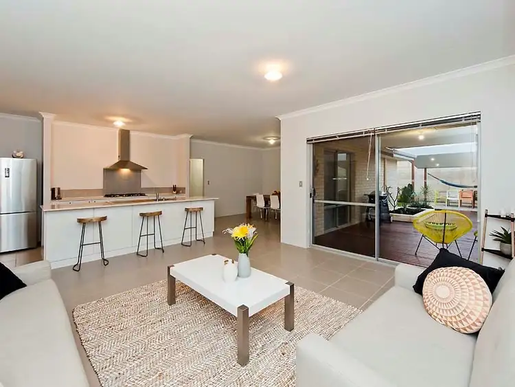 Second view of Homely house listing, 21 Bluebill Lane, Baldivis WA 6171