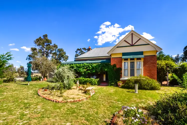 3225 Bendigo Maryborough Road, Laanecoorie VIC 3463