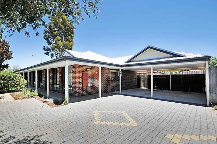 14 Carinta Court, Ellenbrook WA 6069