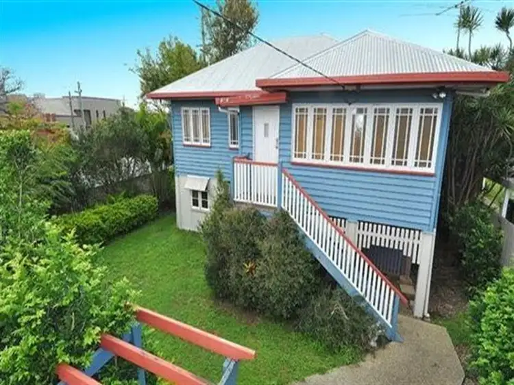 Main view of Homely house listing, 2 Dorames Street, Hendra QLD 4011