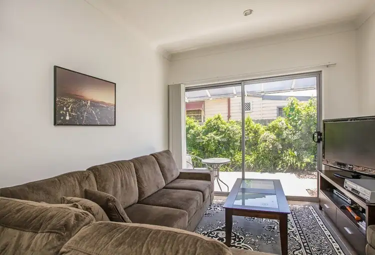 Second view of Homely unit listing, 2/8 Clarke Street, Thomastown VIC 3074