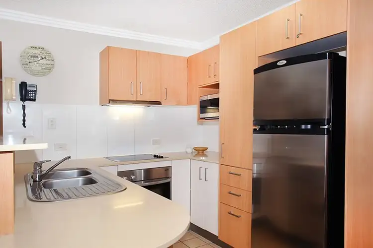 Sixth view of Homely unit listing, 2/10 Edward Street, Alexandra Headland QLD 4572