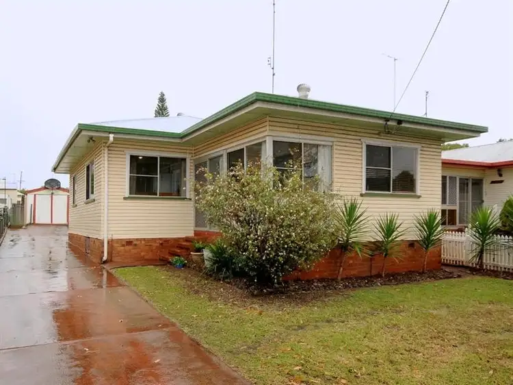 8 Park Street, Wilsonton QLD 4350