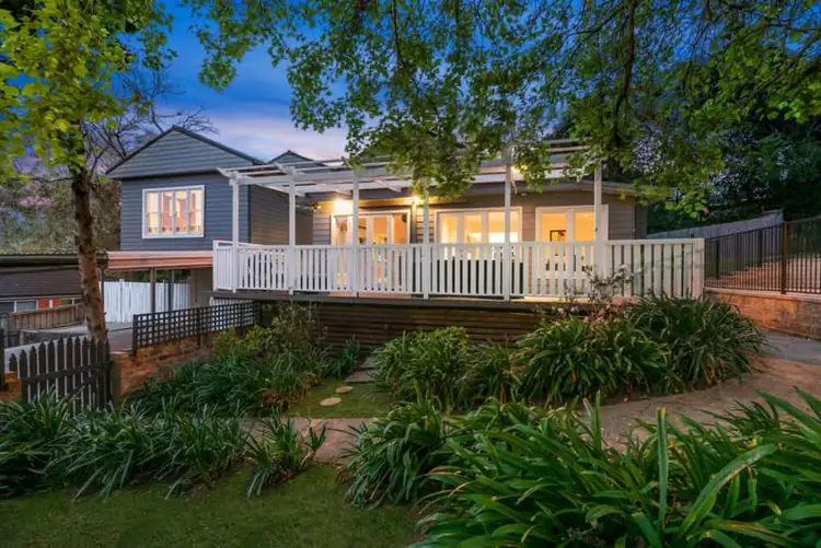 8a Campbell Avenue, Normanhurst NSW 2076
