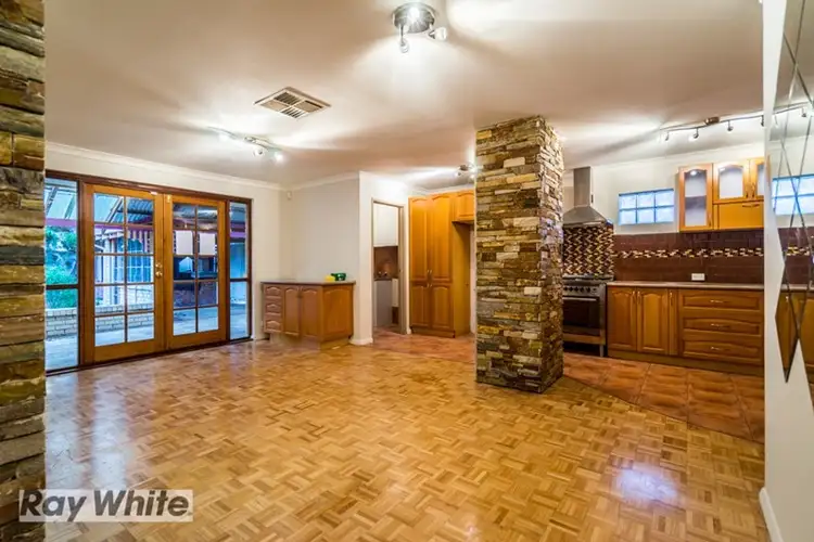 6 Cedar Court, Mirrabooka WA 6061