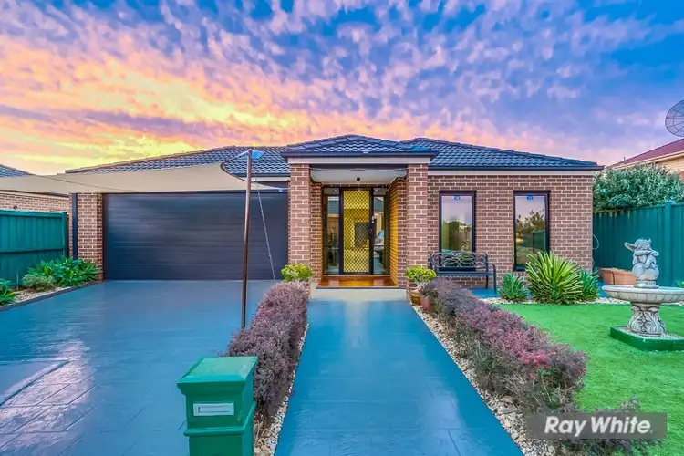 24 Said Parade, Tarneit VIC 3029
