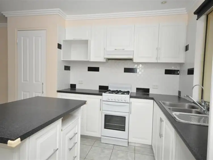 Fourth view of Homely house listing, 2 Tulip Court, Parafield Gardens SA 5107